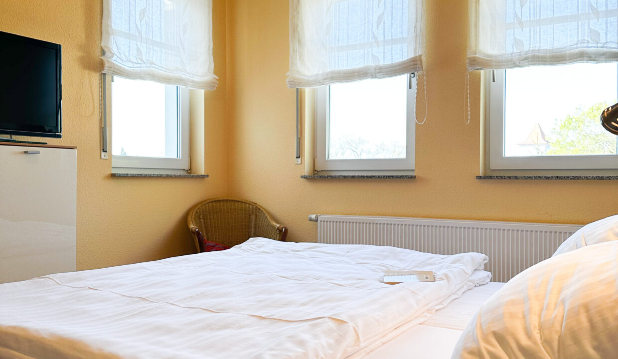 Schlafzimmer_Bett