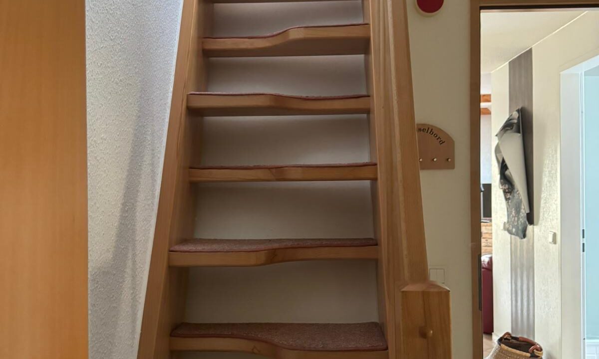 Treppe zum oberen Schlafzimmer